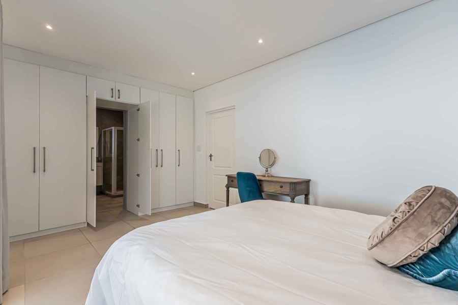 To Let 3 Bedroom Property for Rent in Camps Bay Western Cape